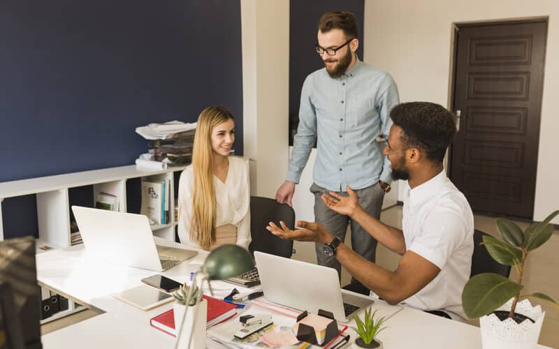 Spécialiste de l’aménagement de bureau en France : comment bien choisir son prestataire ?